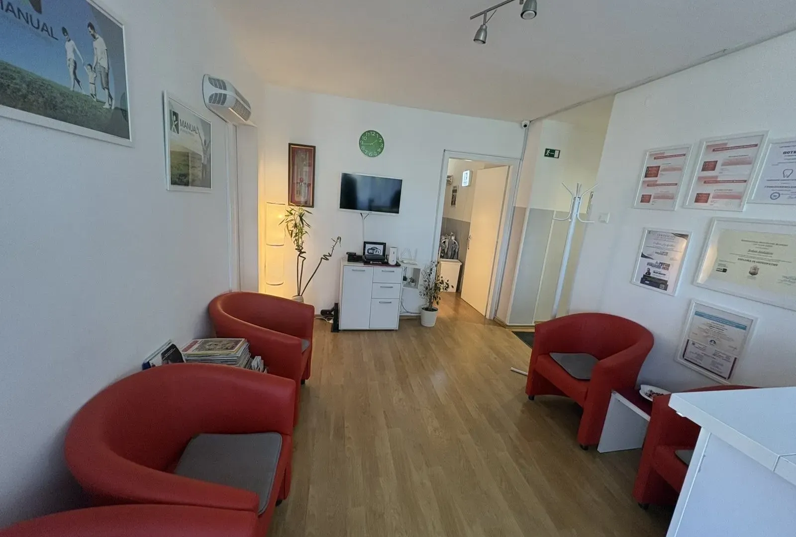 Izdavanje, poslovni prostor, 57m², Tašmajdan, Palilula Sve Podlokacije