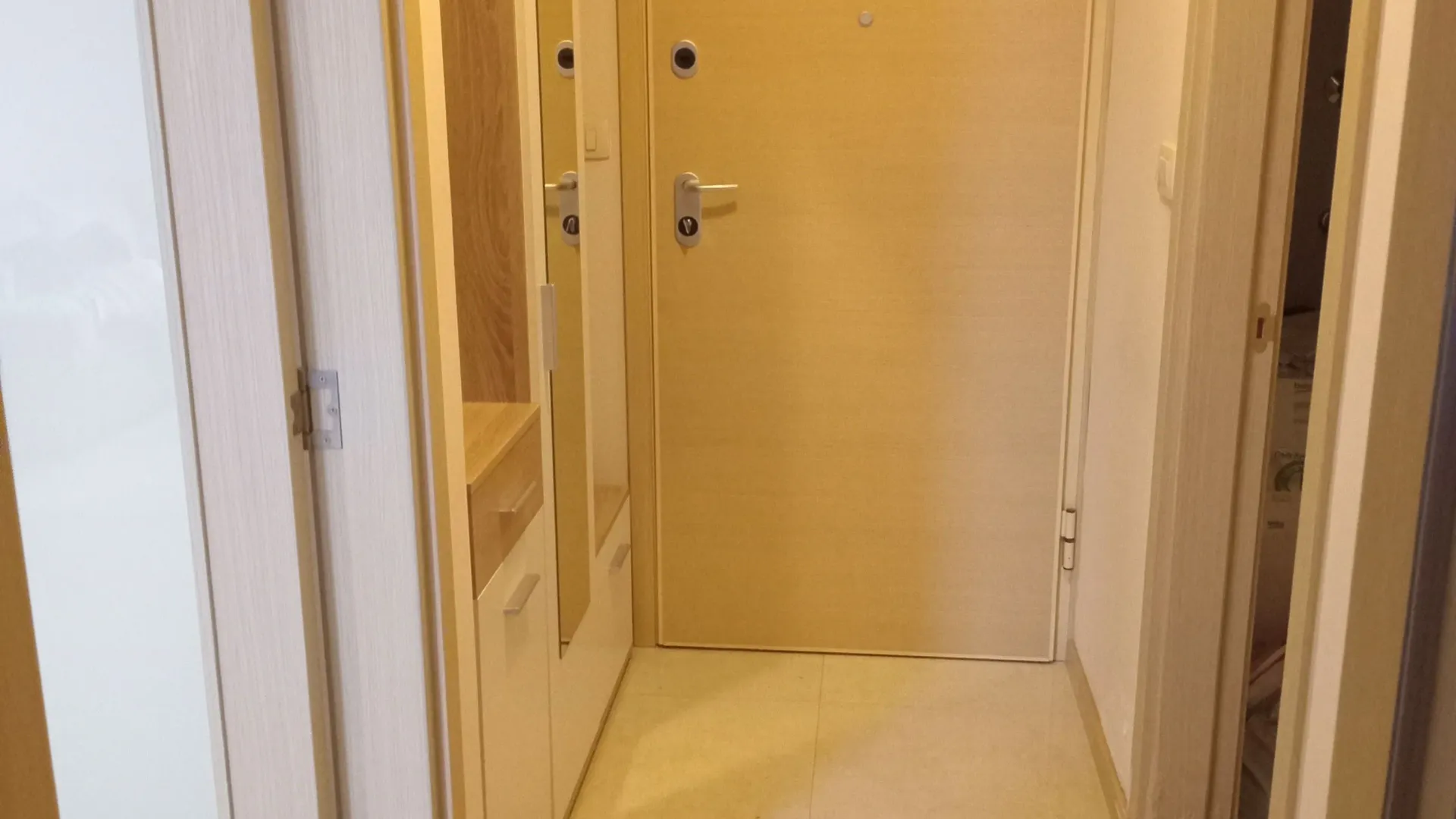 Daily-rent, one bedroom apartment, 46m², City Kvart, Podgorica