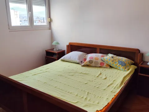 Izdavanje, jednosoban stan, 58m², Centar, Podgorica - image 16