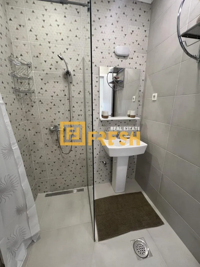 Rent, two bedroom apartment, 66m², Tivat, Crna Gora