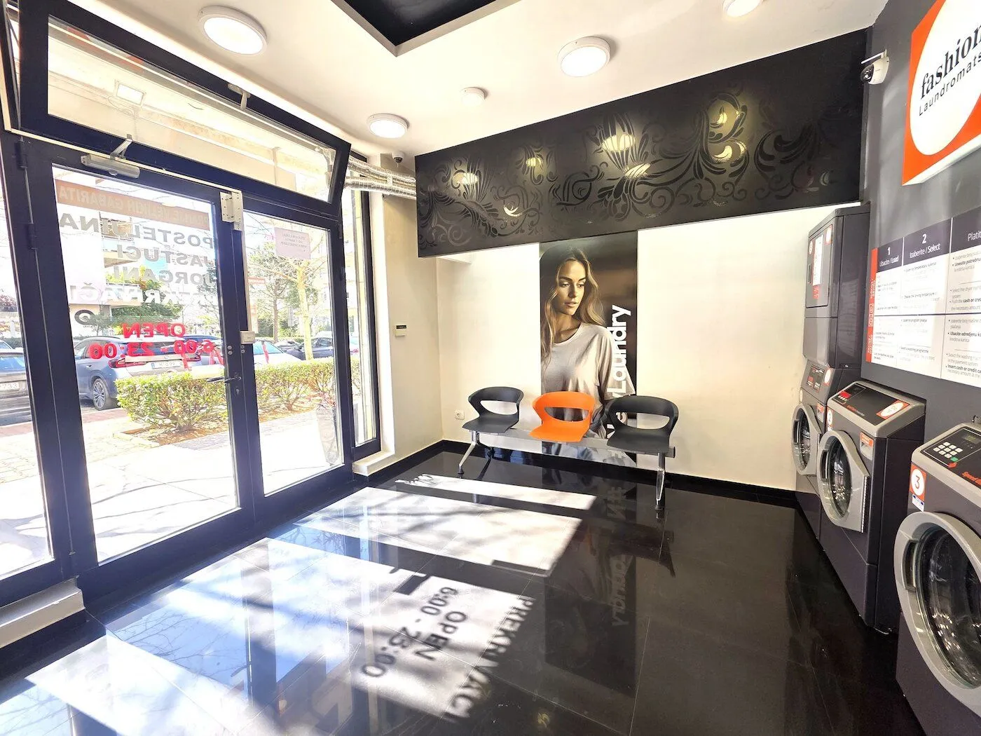 Rent, office space, 35m², City Kvart, Podgorica