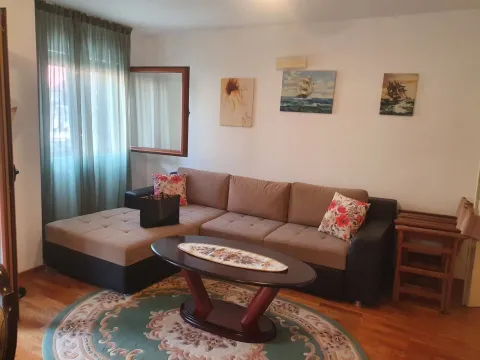 Izdavanje, jednosoban stan, 45m², Gospoština, Budva - image 9