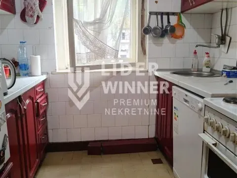 Prodaja, trosoban stan, 76m², Brace Jerković, Voždovac Sve Podlokacije - image 11