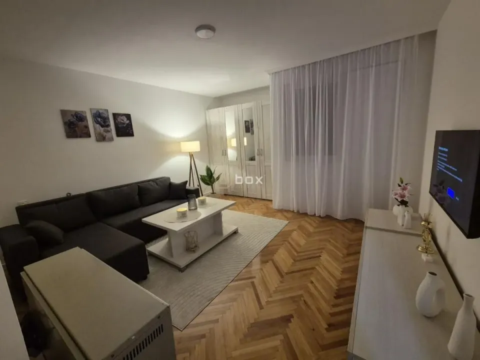 Rent, two bedroom apartment, 49m², Medijana, Niš