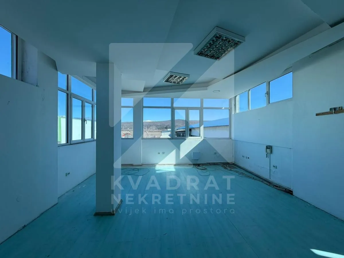 Rent, office space, 900m², Mareza, Podgorica