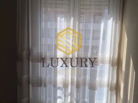 Izdavanje, jednosoban stan, 41m², Central Point, Podgorica - image 2