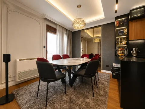 Prodaja, trosoban stan, 195m², Pobrežje, Podgorica - image 6