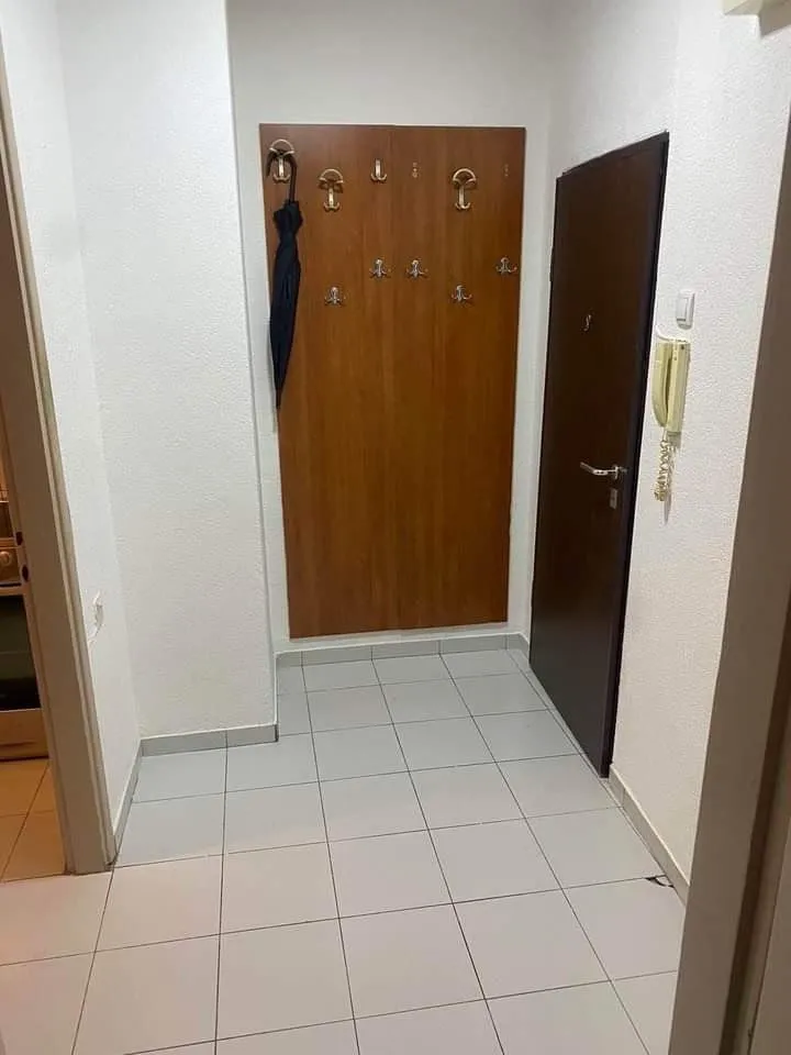 Izdavanje, jednosoban stan, 41m², Preko Morače, Podgorica