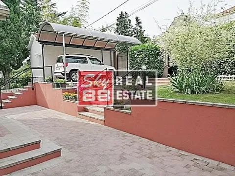 Rent, house, 565m², Savski Venac, Beograd - image 17