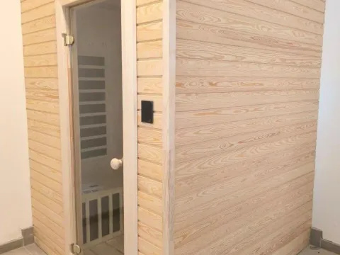 Sale, two bedroom apartment, 51m², Dobrota, Kotor - image 8