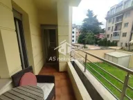 Izdavanje, stan, 130m², Vračar Hram, Vračar Sve Podlokacije - image 24