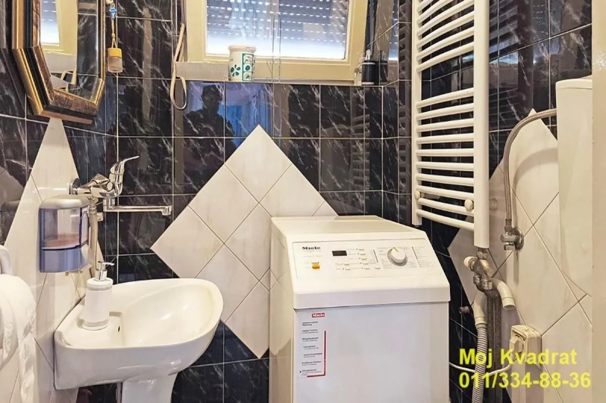 Sale, house, 200m², Banovo Brdo, Beograd