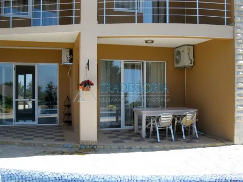 Prodaja, kuća, 420m², Bar, Crna Gora - image 4
