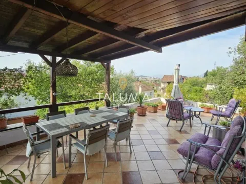 Rent, house, 300m², Masline, Podgorica - image 15