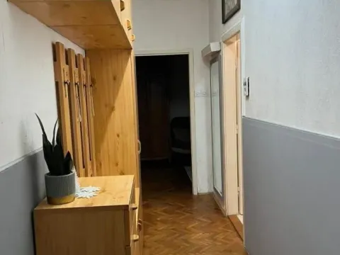 Izdavanje, dvosoban stan, 60m², Centar, Novi Sad - image 9