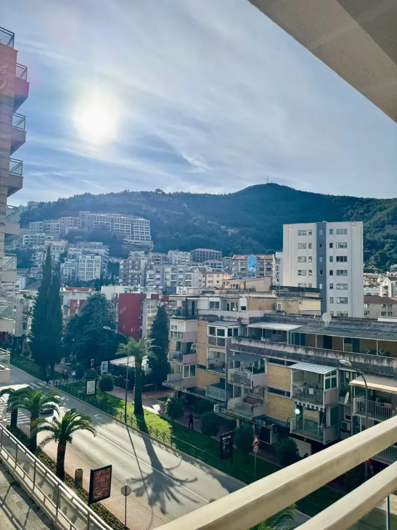 Rent, two bedroom apartment, 70m², Centar, Budva