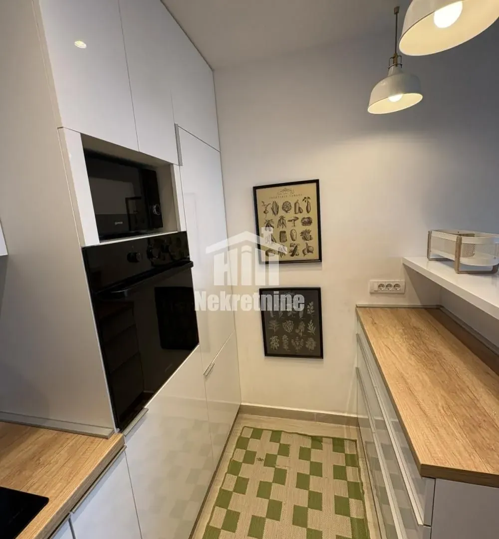 Prodaja, trosoban stan, 78m², Novi Beograd Blok 65, Novi Beograd Sve Podlokacije