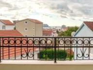 Rent, two bedroom apartment, 90m², Podmaine, Budva - image 7