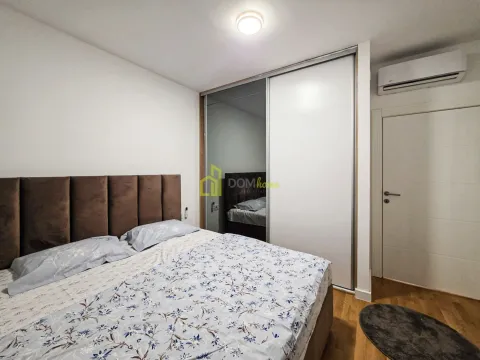 Izdavanje, dvosoban stan, 80m², Tološi, Podgorica - image 14
