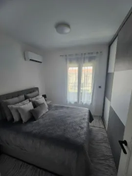Rent, one bedroom apartment, 48m², Donja Gorica, Podgorica - image 8