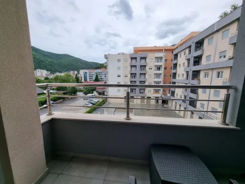 Izdavanje, jednosoban stan, 54m², Budva, Crna Gora - image 8