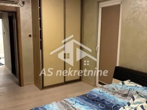 Izdavanje, stan, 160m², Filmski Grad, Beograd - image 10