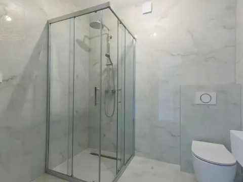 Izdavanje, poslovni prostor, 77m², Voždovac Sve Podlokacije, Beograd - image 12