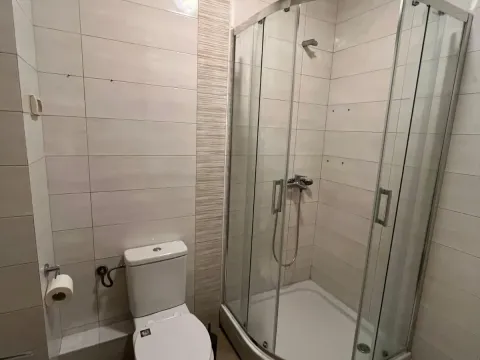 Izdavanje, dvosoban stan, 60m², Zabjelo, Podgorica - image 8