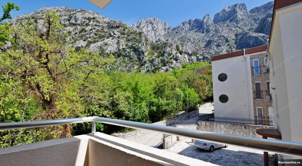 Prodaja, dvosoban stan, 73m², Orahovac, Kotor