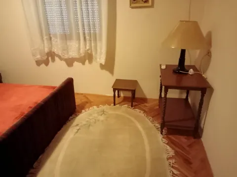 Izdavanje, dvosoban stan, 65m², Zagorič, Podgorica - image 9