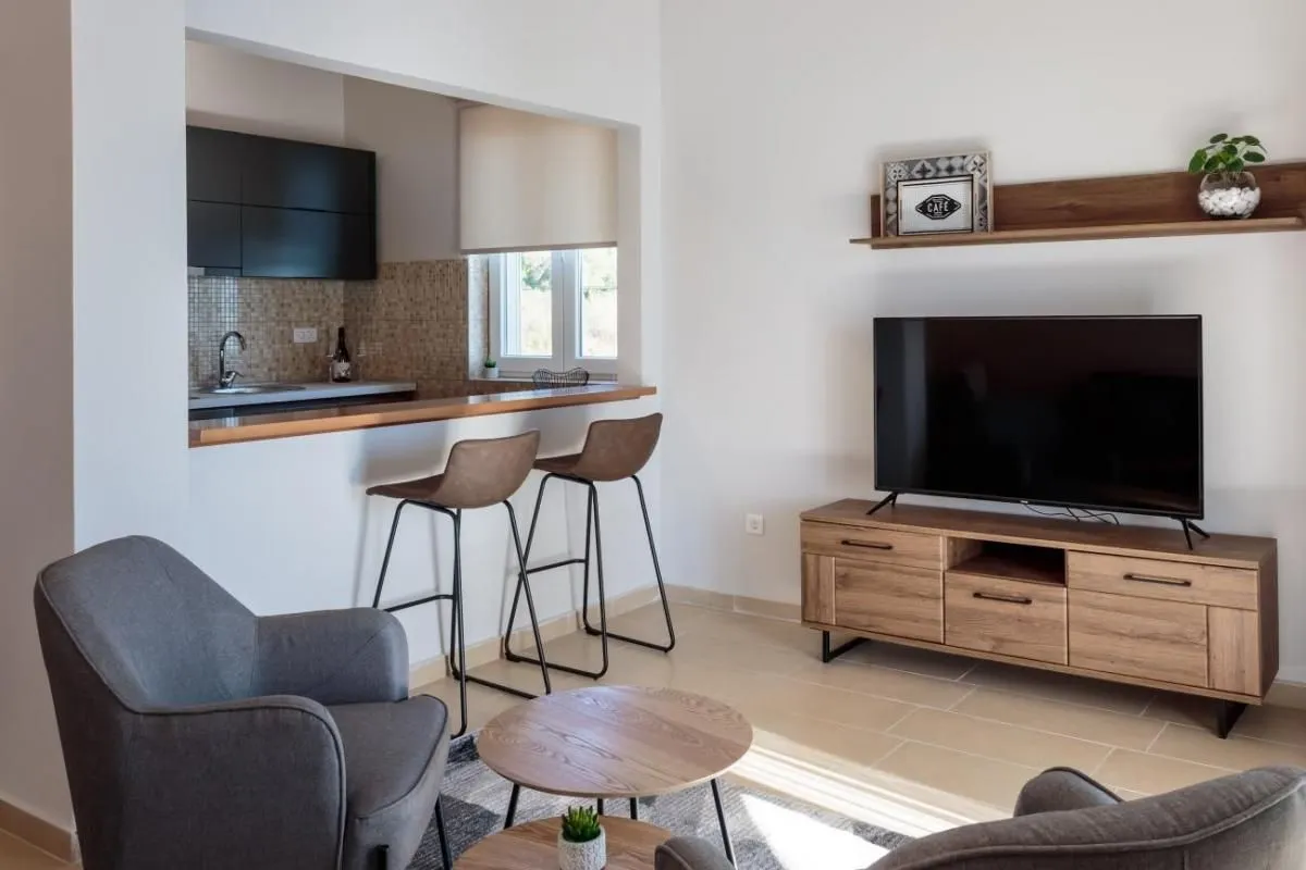 Rent, three bedroom apartment, 150m², Tivat, Crna Gora