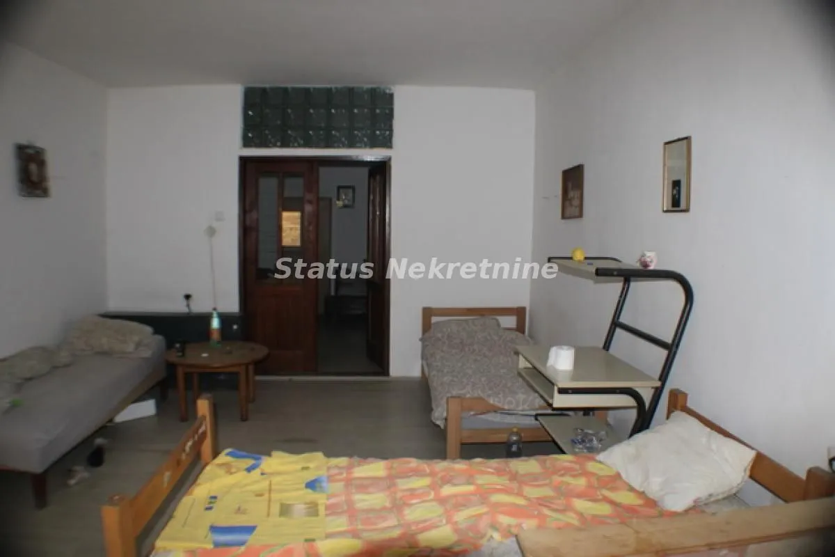Prodaja, kuća, 226m², Bačka Topola, Srbija