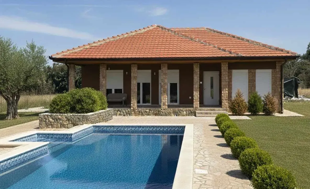 Prodaja, kuća, 120m², Podgorica, Crna Gora