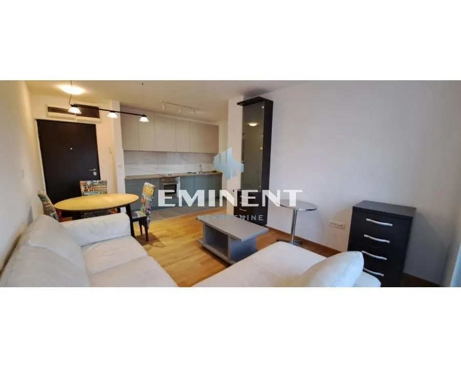Rent, two bedroom apartment, 40m², Palilula Sve Podlokacije, Beograd