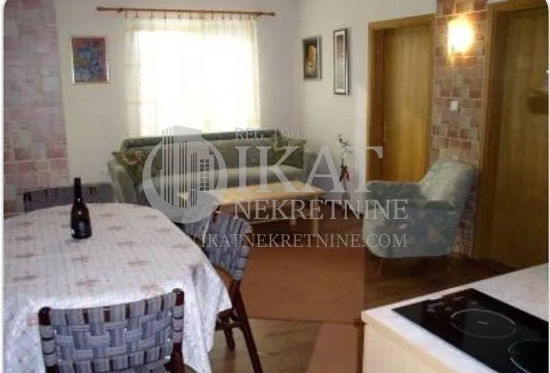 Prodaja, dvosoban stan, 50m², Centar, Zlatibor