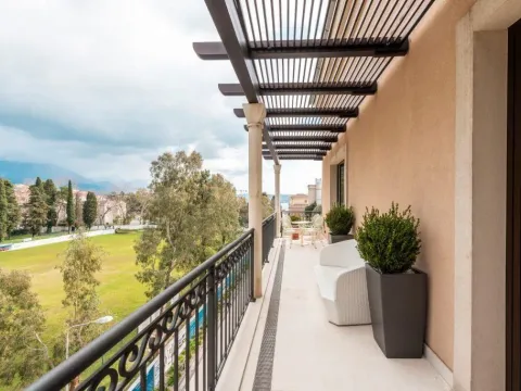 Sale, four bedroom apartment, 258m², Porto Montenegro, Tivat - image 10