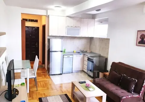 Prodaja, garsonjera, 28m², Tuški Put, Podgorica - image 2