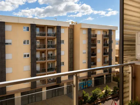 Izdavanje, jednosoban stan, 48m², New City, Podgorica - image 8