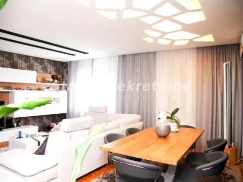 Rent, three bedroom apartment, 82m², Nova Detelinara, Novi Sad Sve Podlokacije
