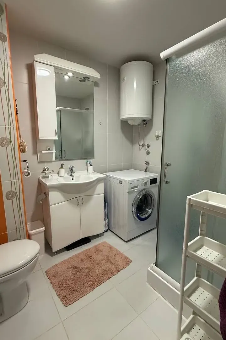 Rent, one bedroom apartment, 58m², Centar, Budva