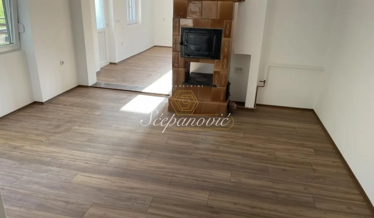 Prodaja, kuća, 67m², Sremska Kamenica, Petrovaradin