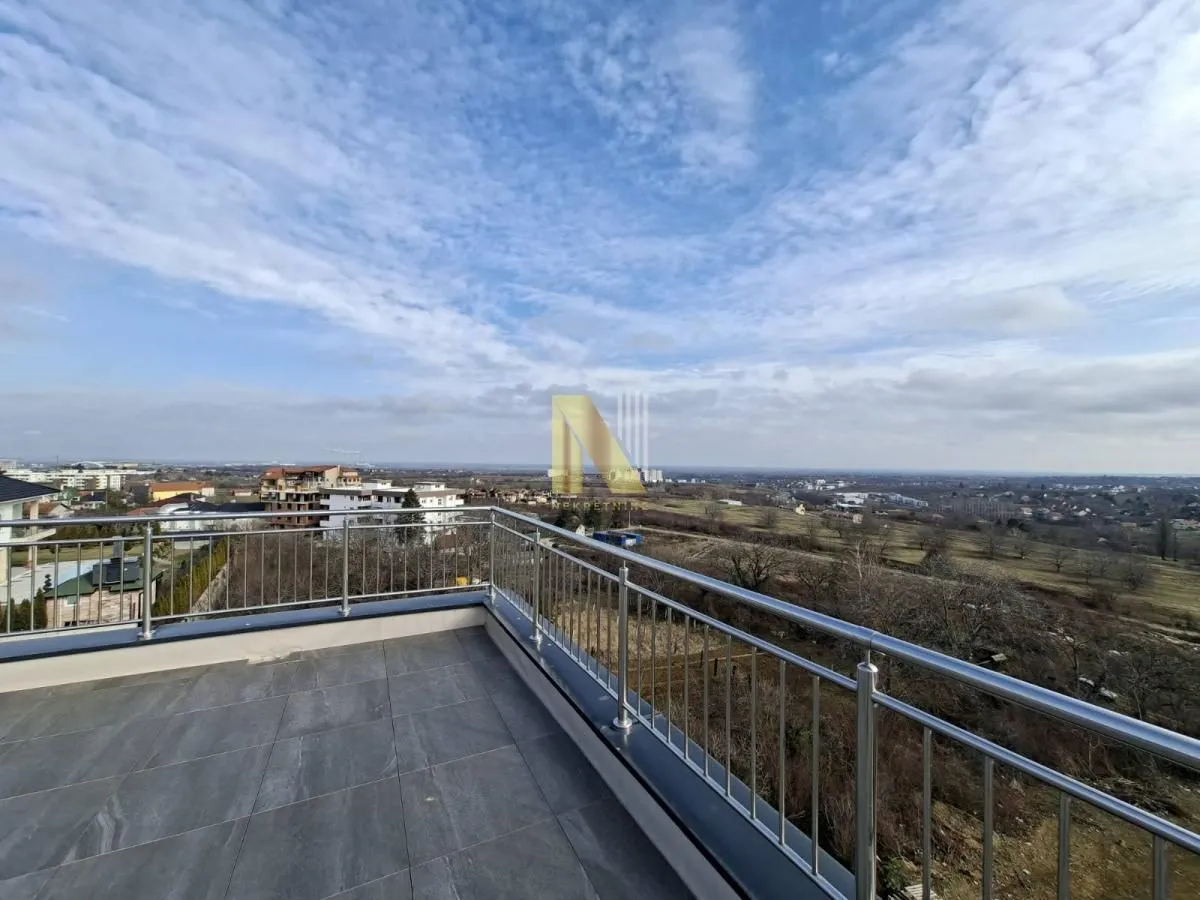 Prodaja, četvorosoban stan, 95m², Tatarsko brdo, Petrovaradin