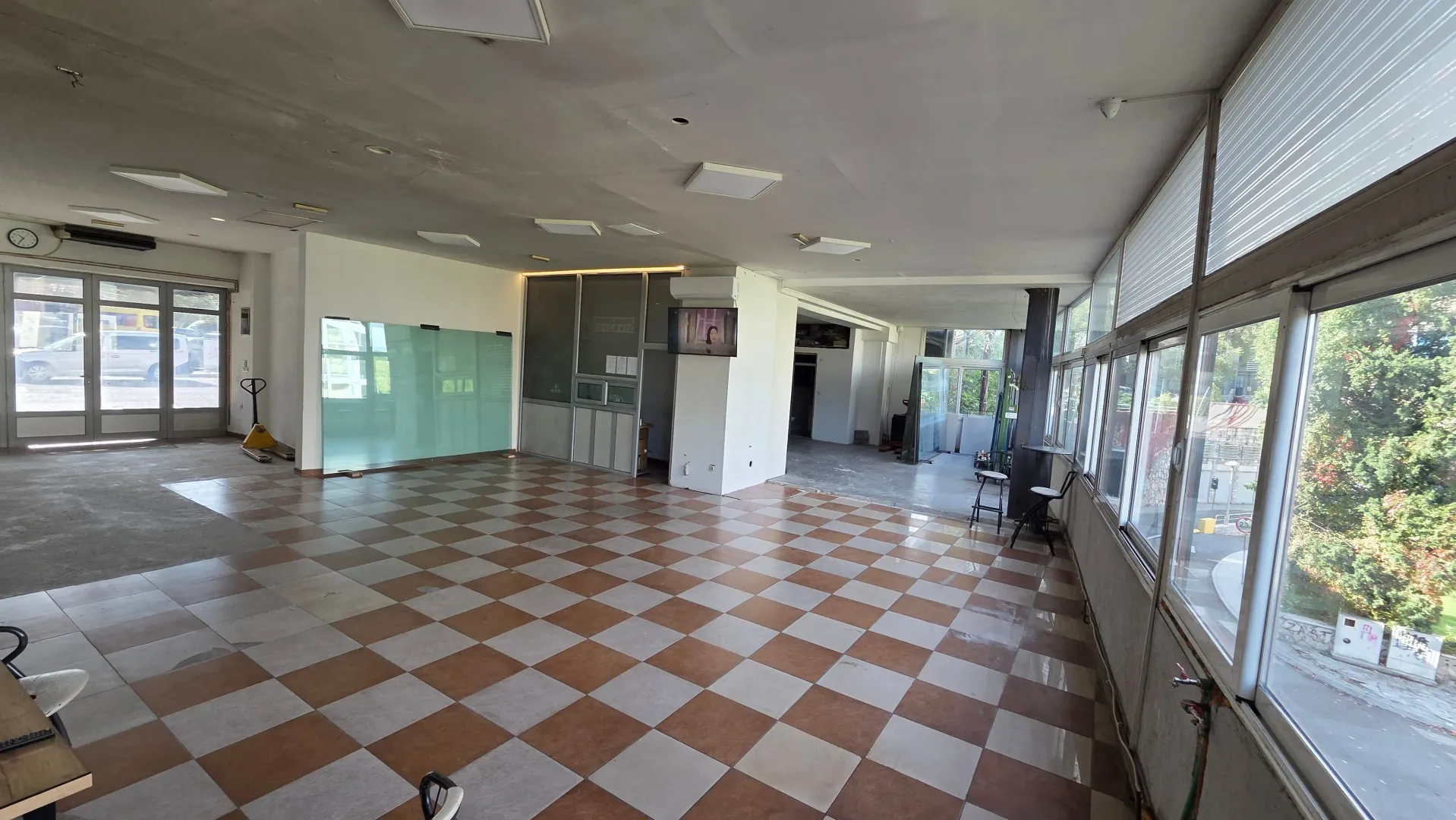 Rent, office space, 210m², Centar, Podgorica