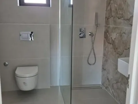 Prodaja, kuća, 233m², Čukarica, Beograd - image 6