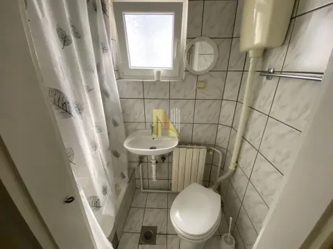 Izdavanje, garsonjera, 23m², Centar, Novi Sad - image 5