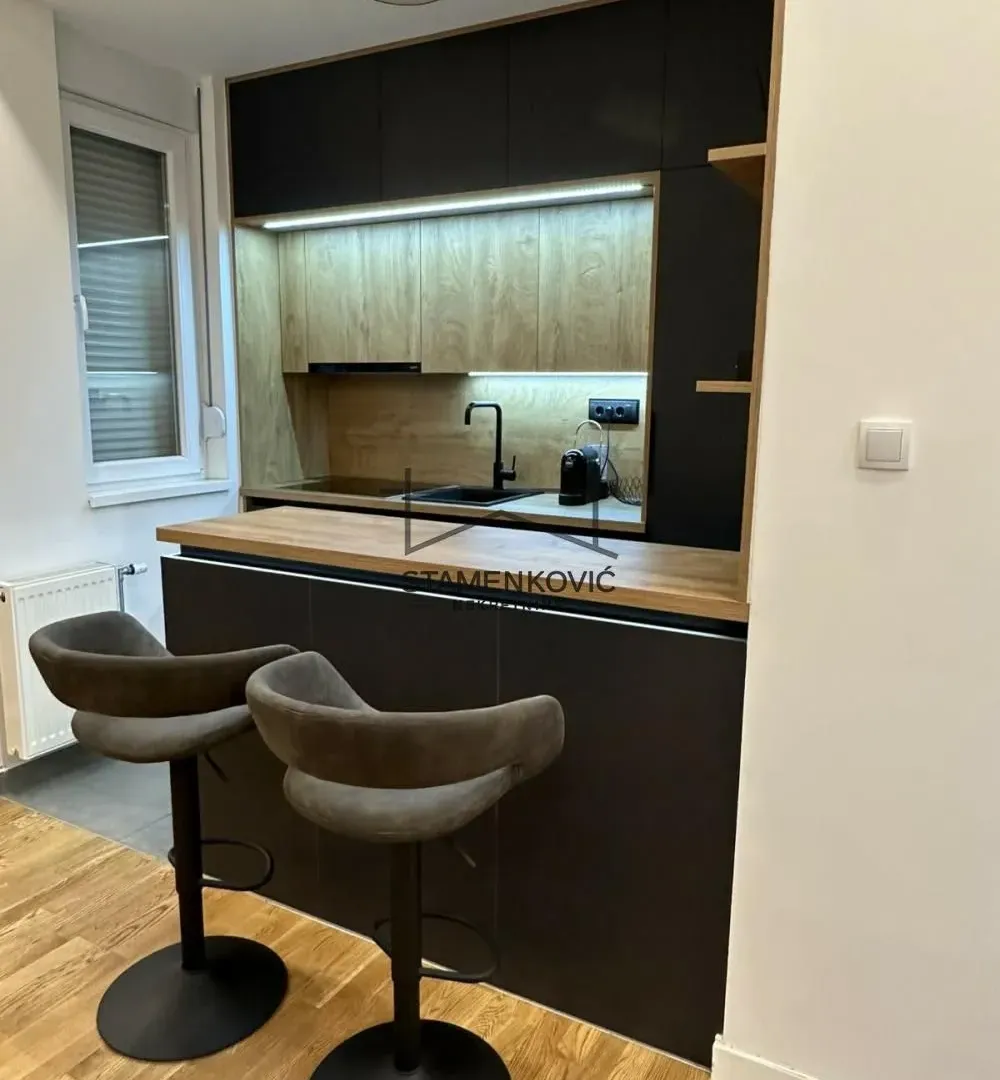 Prodaja, jednosoban stan, 42m², Petrovaradin, Novi Sad