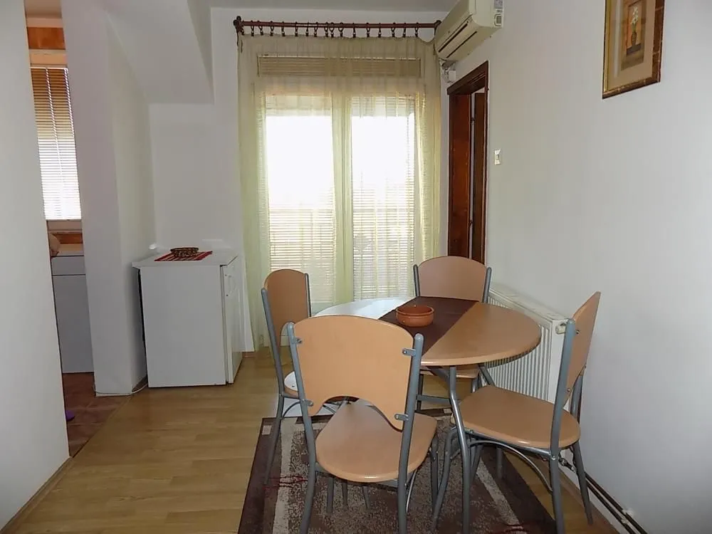Prodaja, jednosoban stan, 37m², Centar, Jagodina