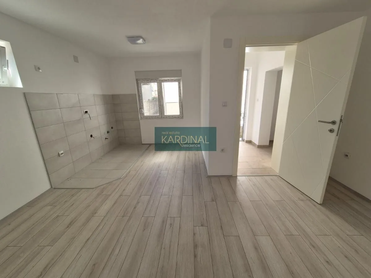 Sale, one bedroom apartment, 30m², Vašarište, Jagodina