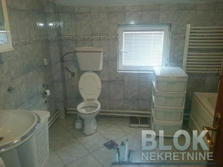 Rent, three bedroom apartment, 150m², Preko Morače, Podgorica