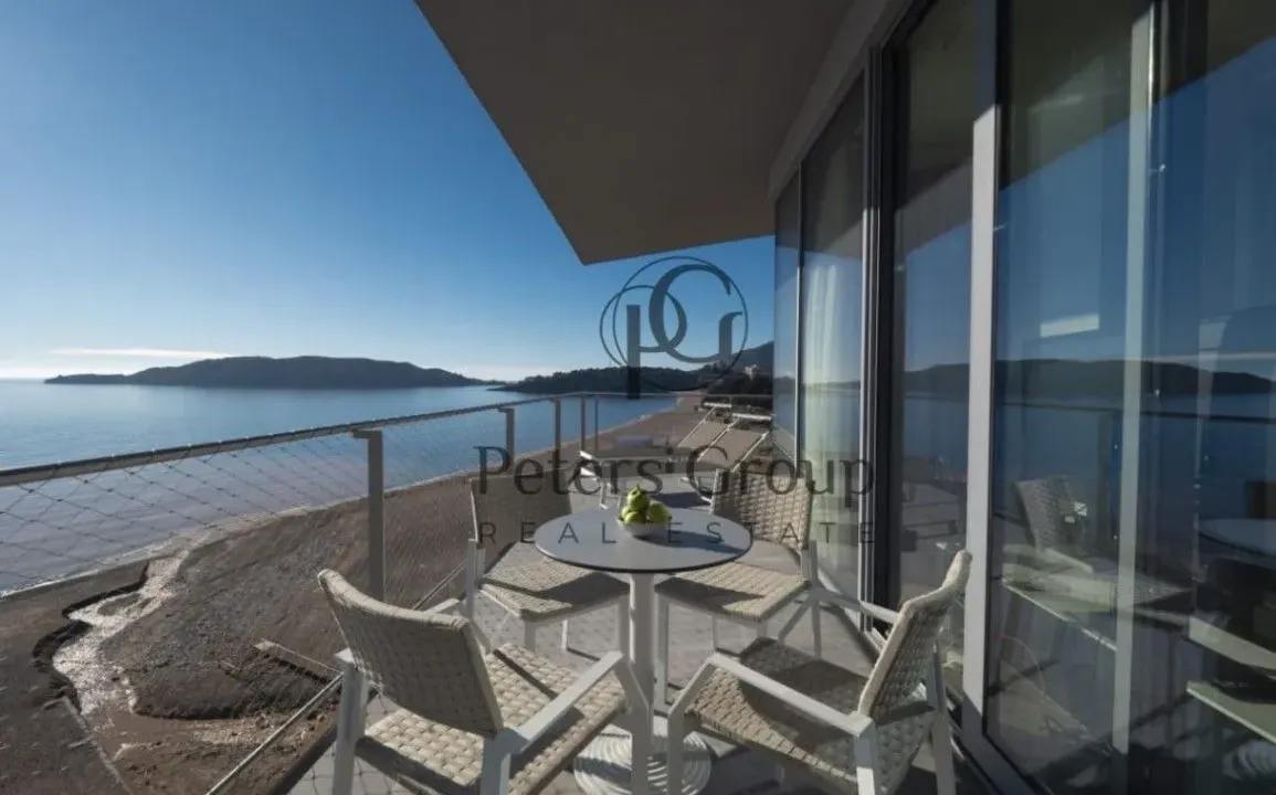 Prodaja, jednosoban stan, 67m², Rafailovići, Budva